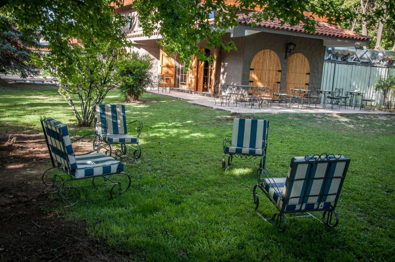Terra Campo Posada Chacras de Coria Exterior foto